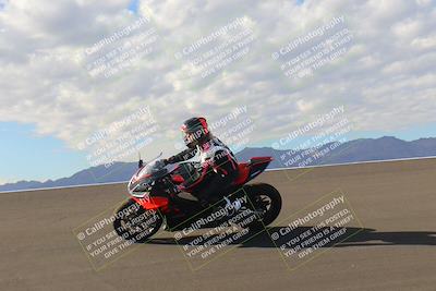 media/Sep-11-2022-SoCal Trackdays (Sun) [[81b7e951af]]/Bowl (820am)/